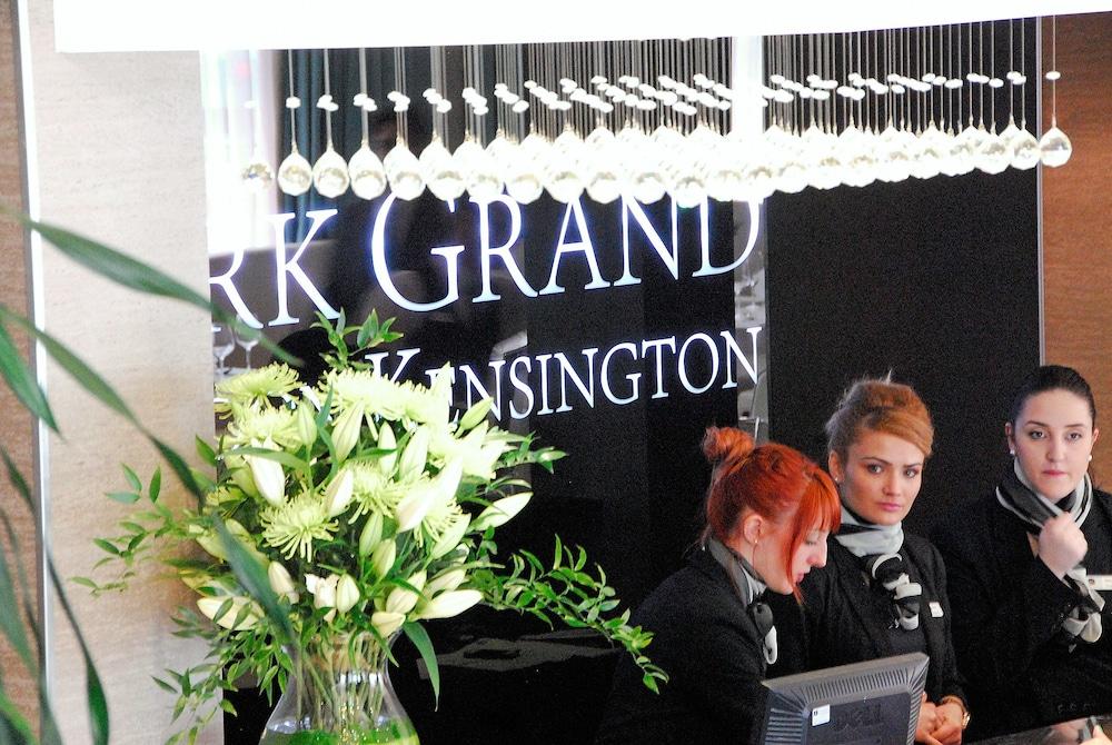 Park Grand London Kensington Hotel Exterior photo