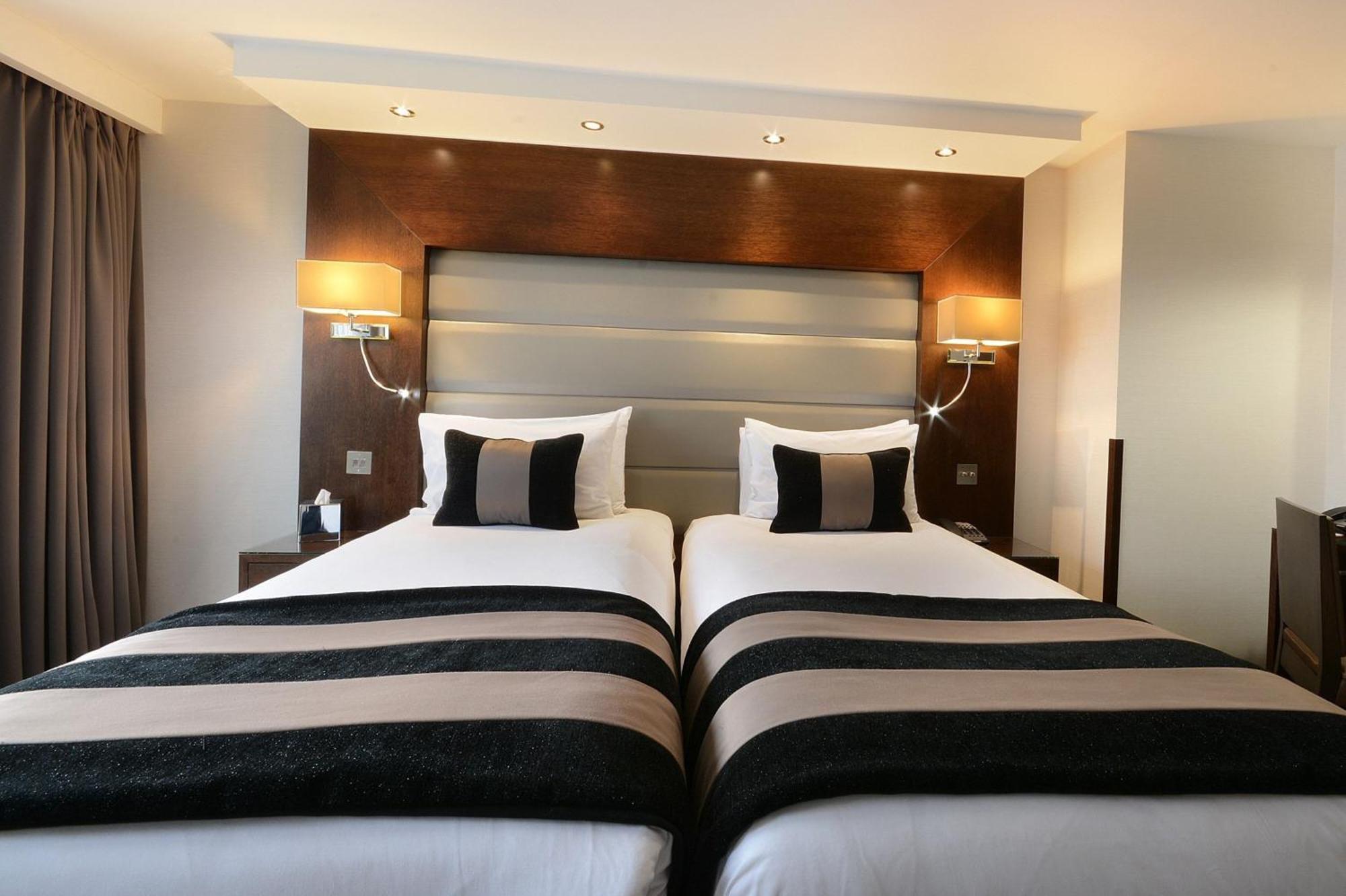 Park Grand London Kensington Hotel Exterior photo