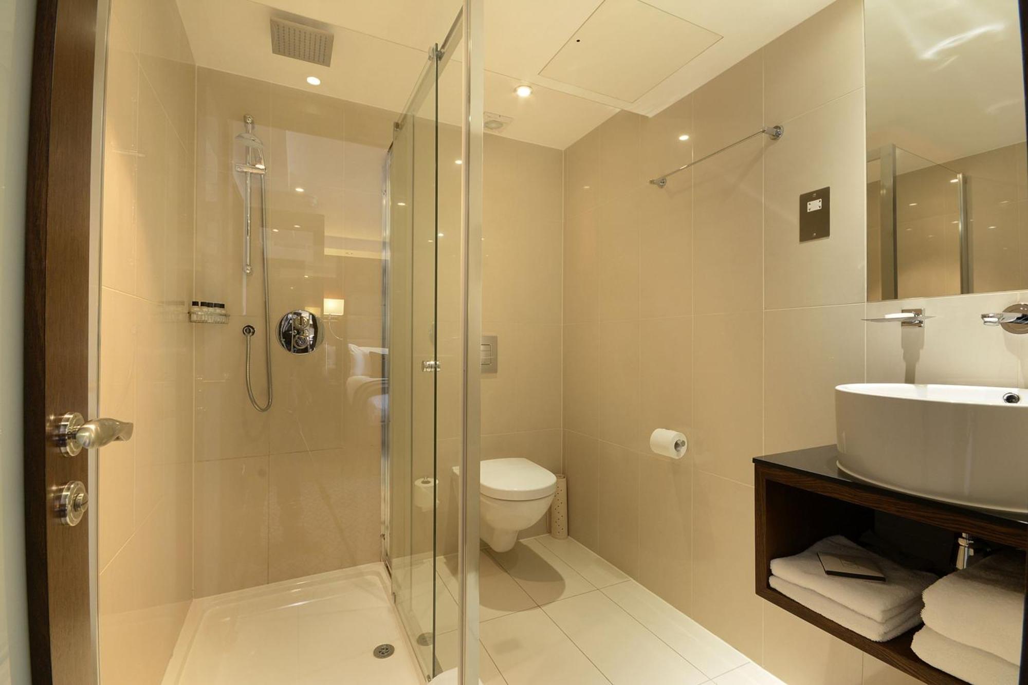 Park Grand London Kensington Hotel Exterior photo
