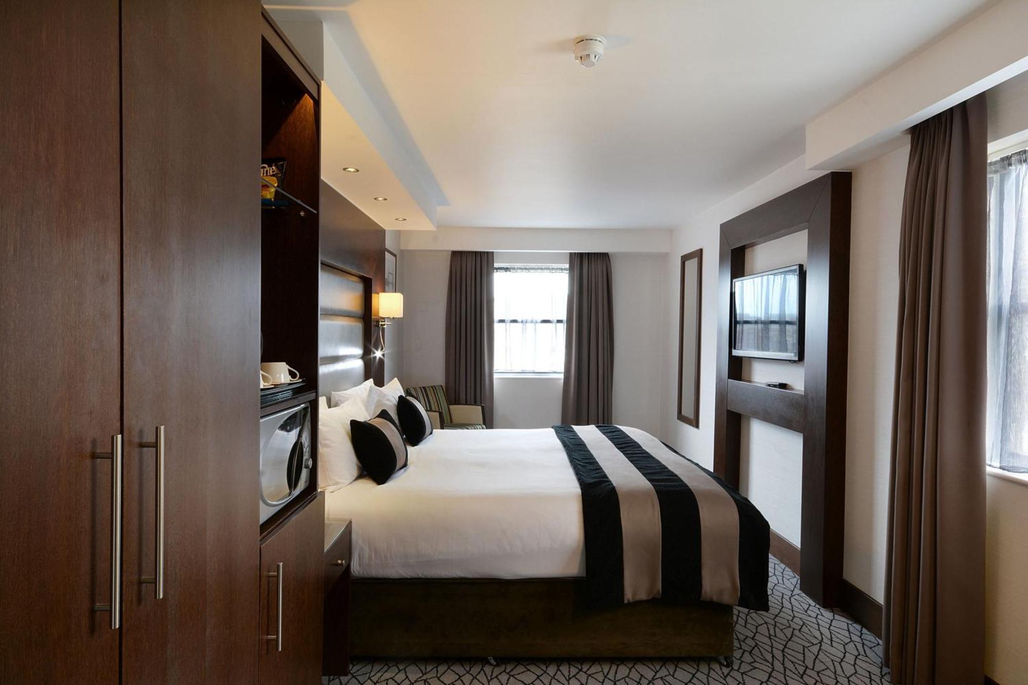 Park Grand London Kensington Hotel Exterior photo