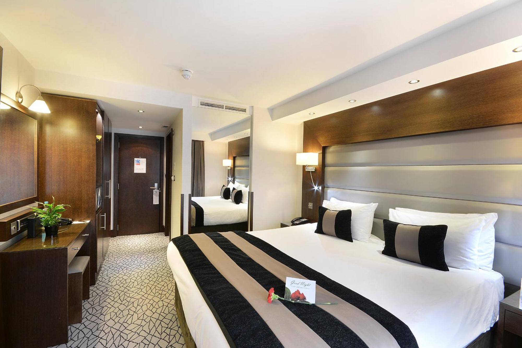 Park Grand London Kensington Hotel Exterior photo