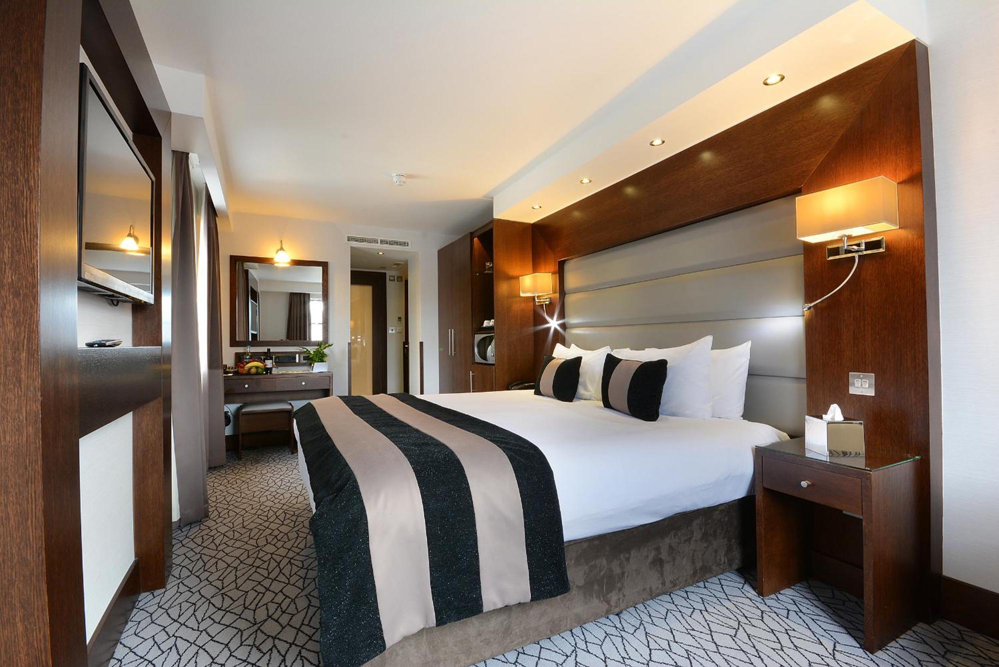 Park Grand London Kensington Hotel Exterior photo