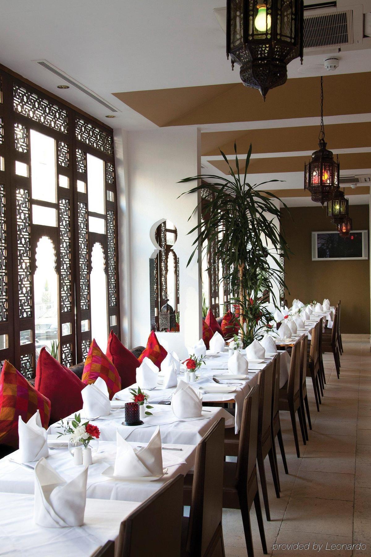 Park Grand London Kensington Hotel Restaurant photo