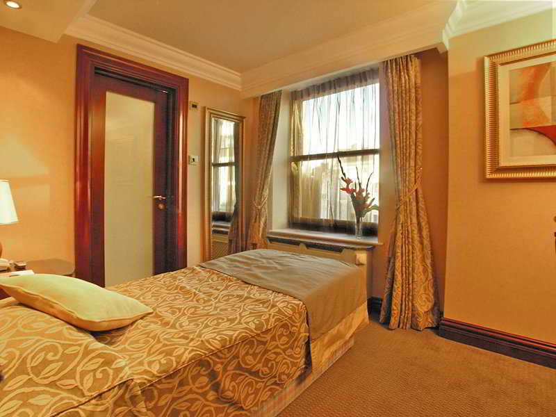 Park Grand London Kensington Hotel Exterior photo